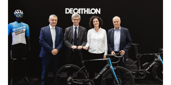 Decathlon annonce officiellement le parrainage de l'équipe AG2R LA MONDIALE